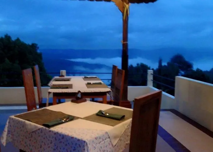 Karang Sari & Warung