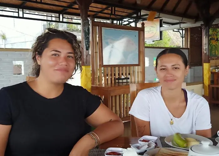 Karang Sari & Warung Maison d'hôtes 2*